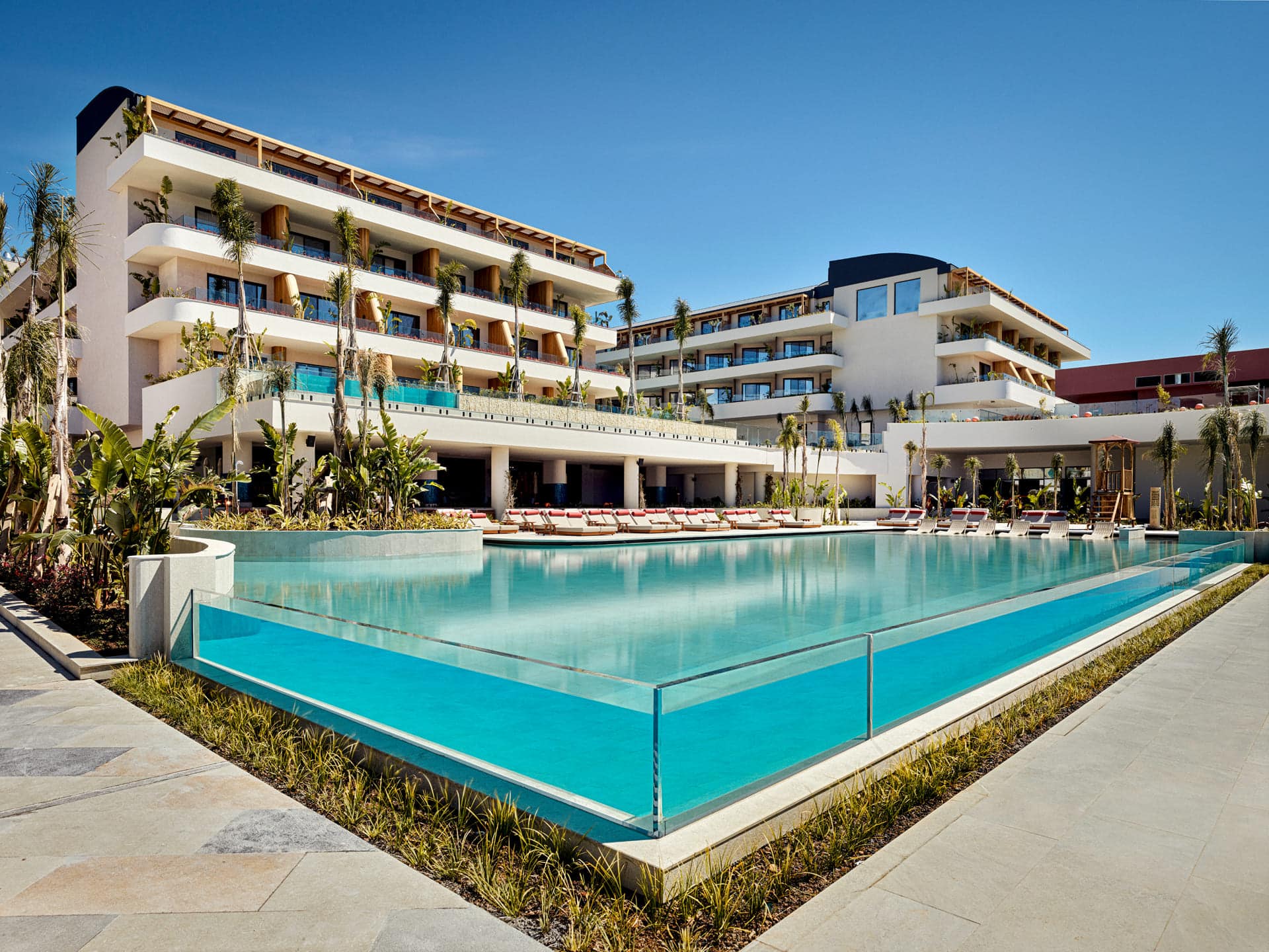 XO Cape Arnna Havuz Alanı